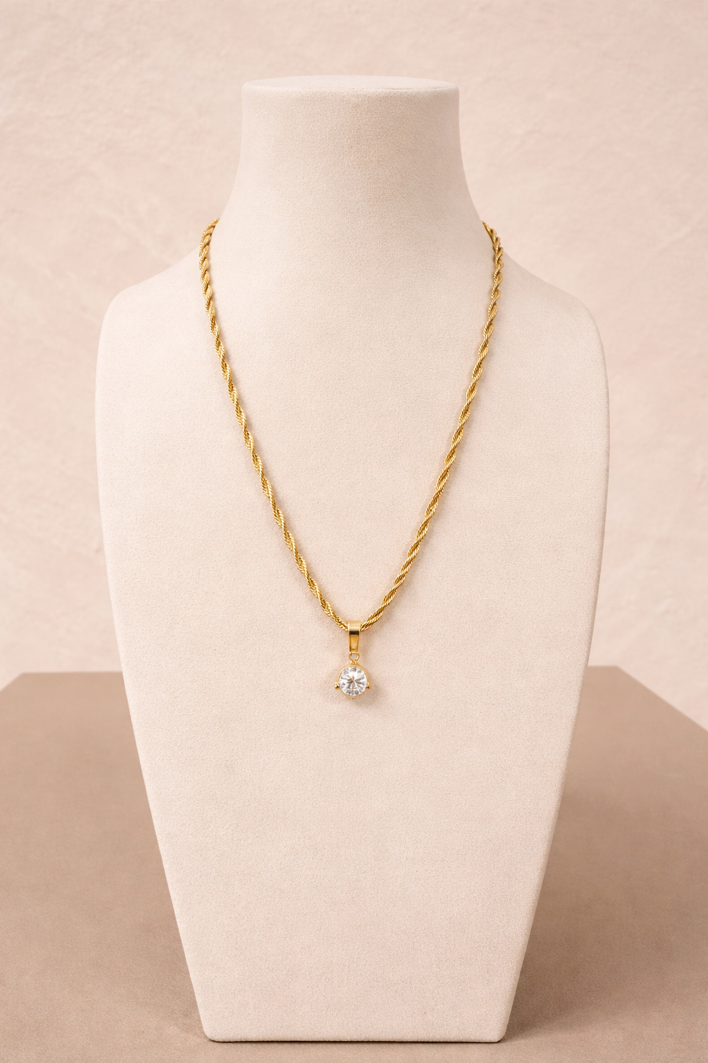 COLLAR BRILLO ELEGANTE