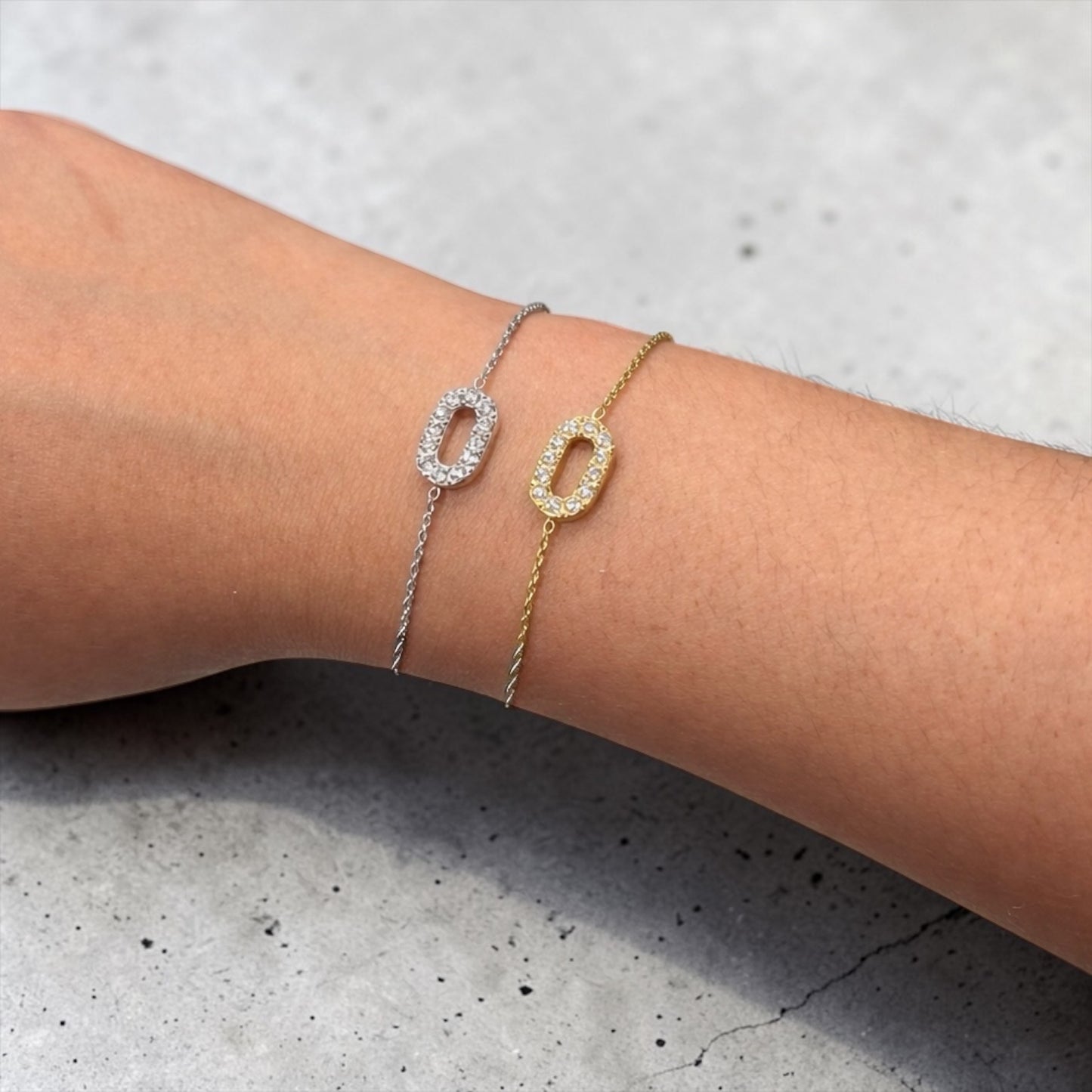 PULSERA OVALADA BRILLOS