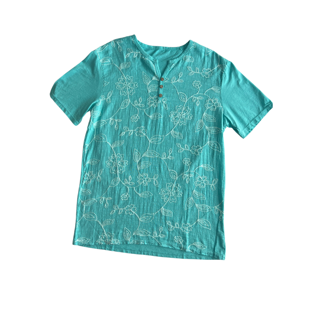 CAMISETA CON BORDADO