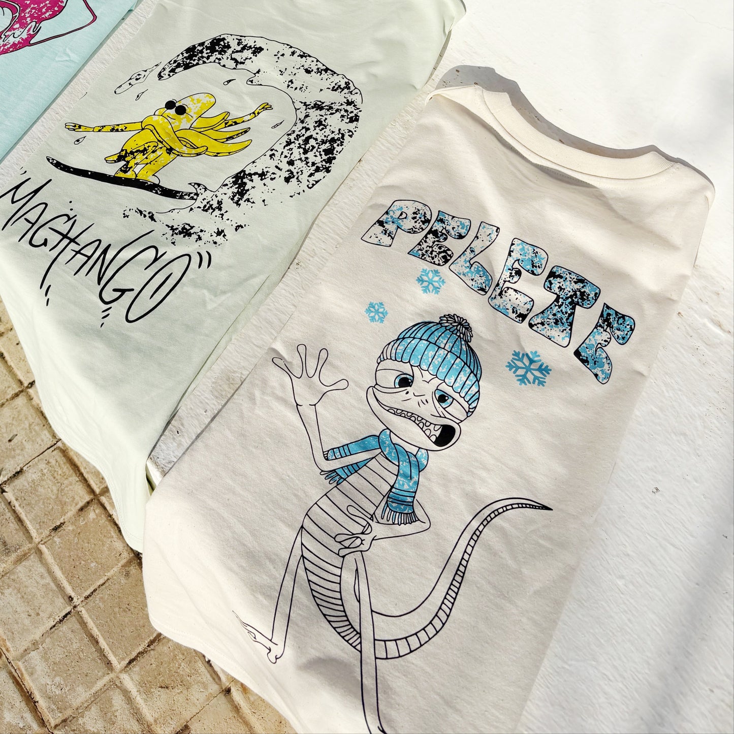 CANARIAN PELETE T-SHIRT