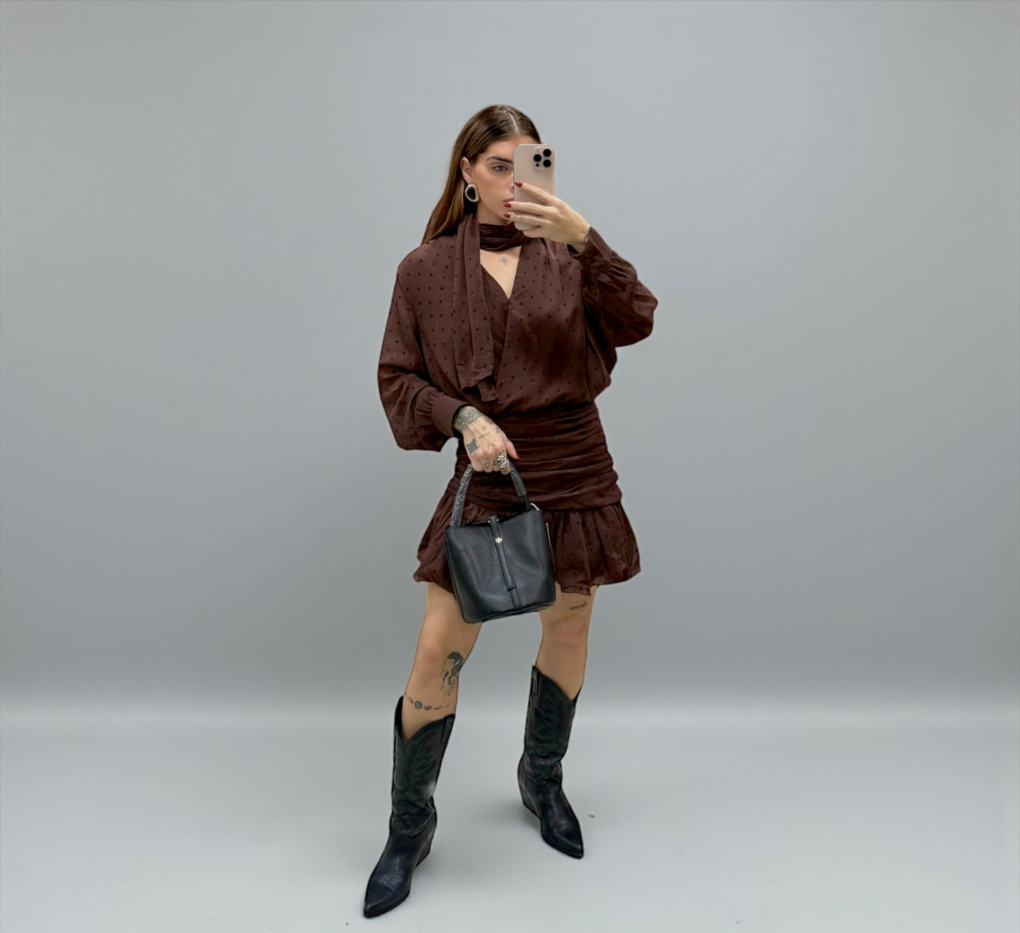 VESTIDO LUNARES MARRÓN DRAPEADO