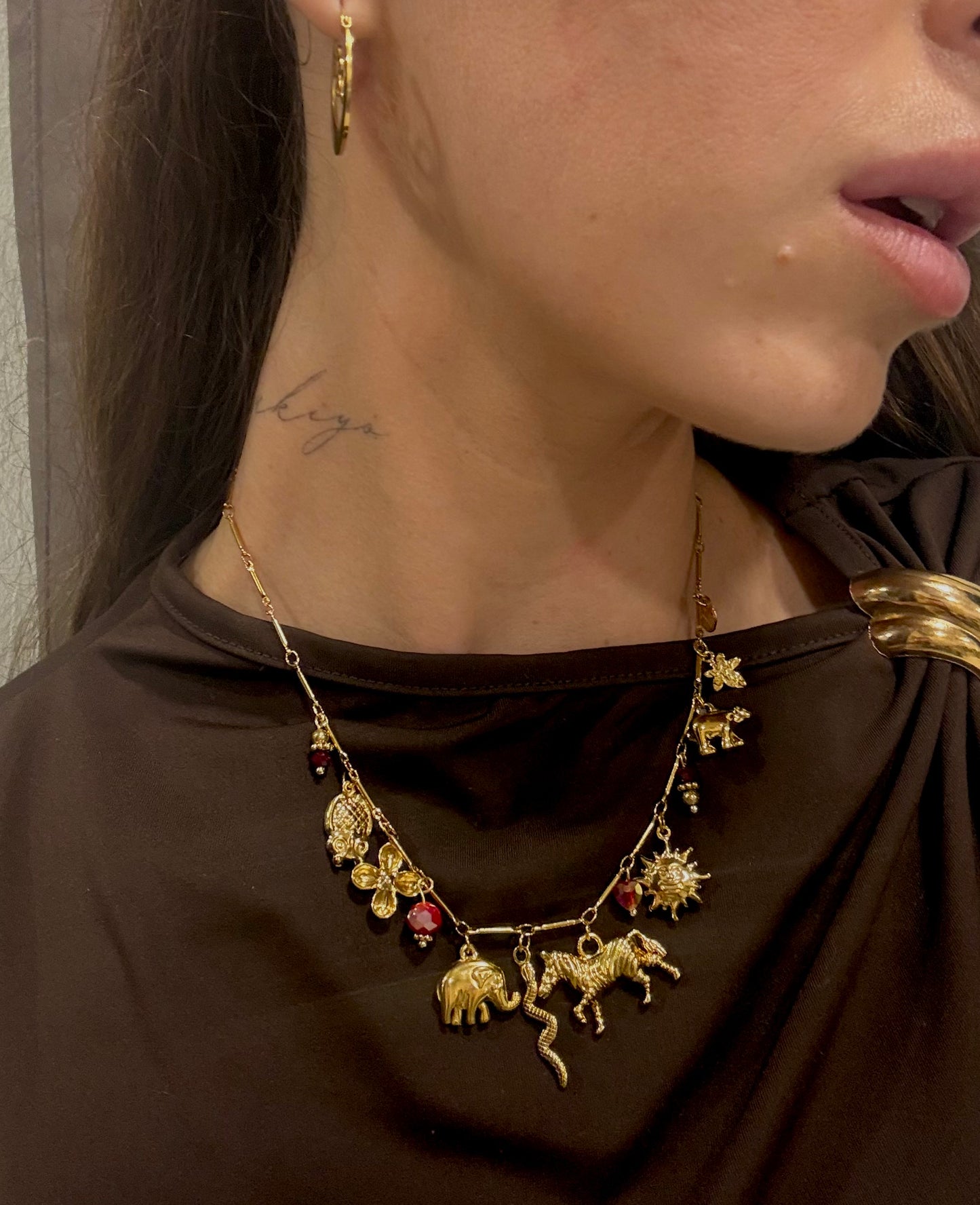 COLLAR SAFARI DORADO