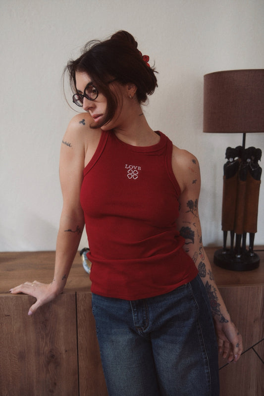 CAMISETA SIN MANGAS LOVE