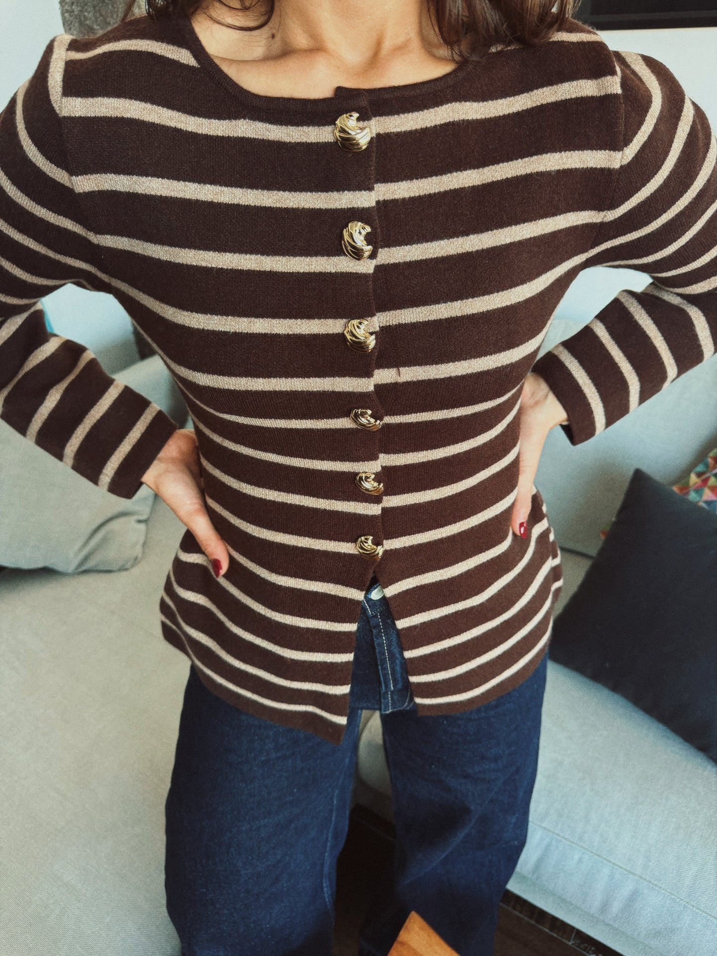 CÁRDIGAN A RAYAS BOTONES DORADO