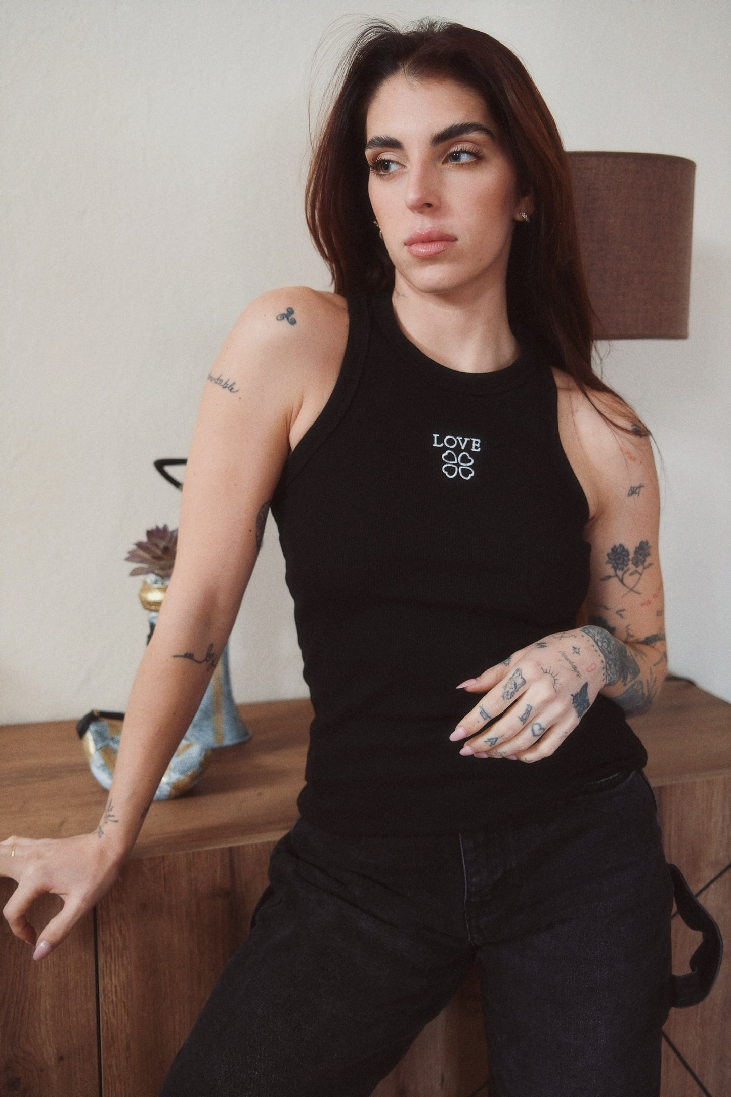 CAMISETA SIN MANGAS LOVE