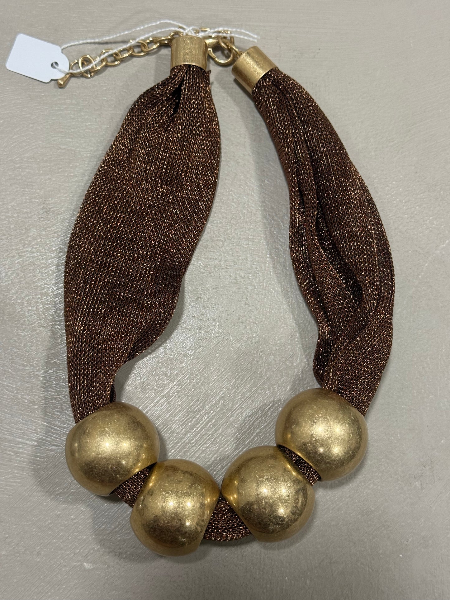COLLAR BOLAS