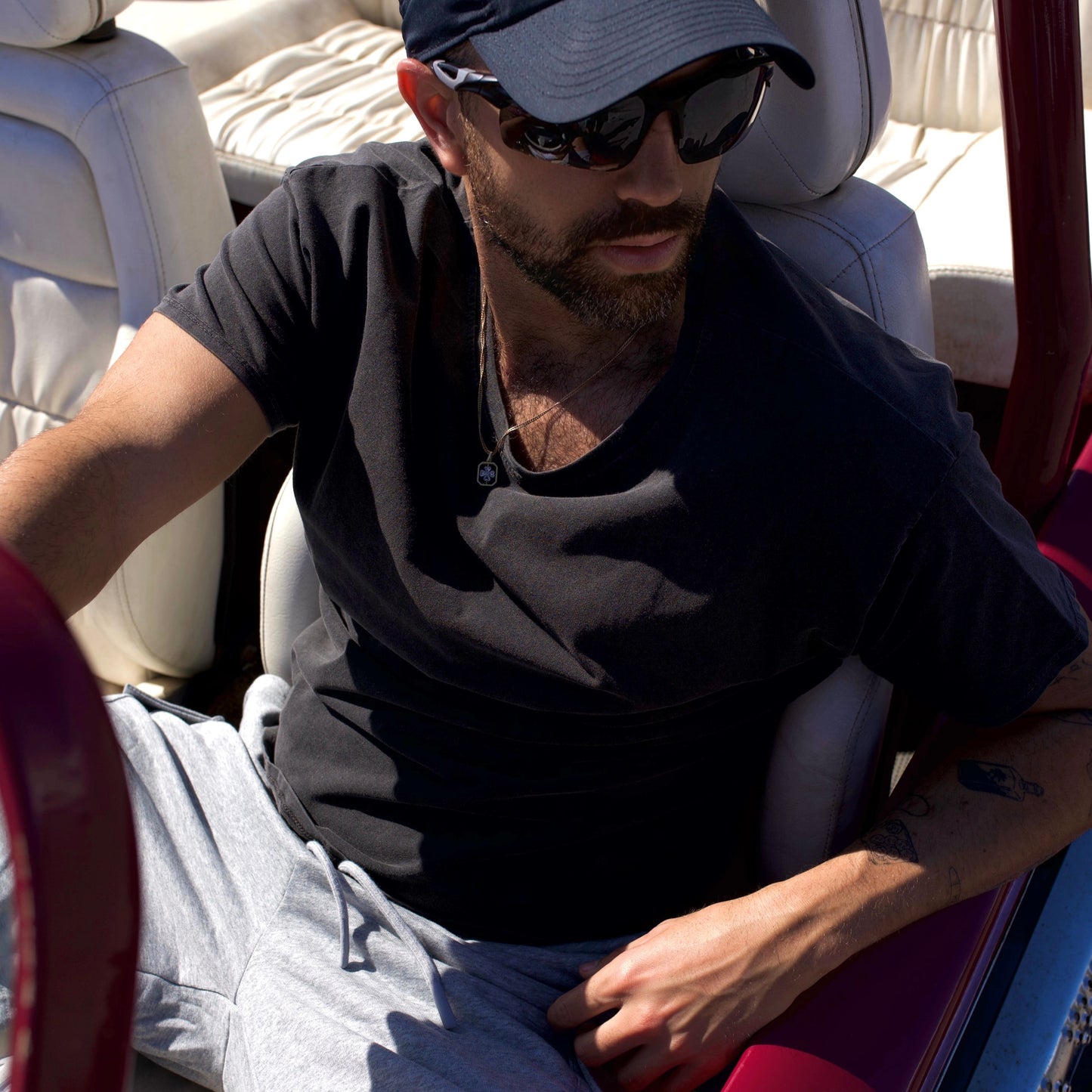 CAMISETA BASICA OVERSIZE 